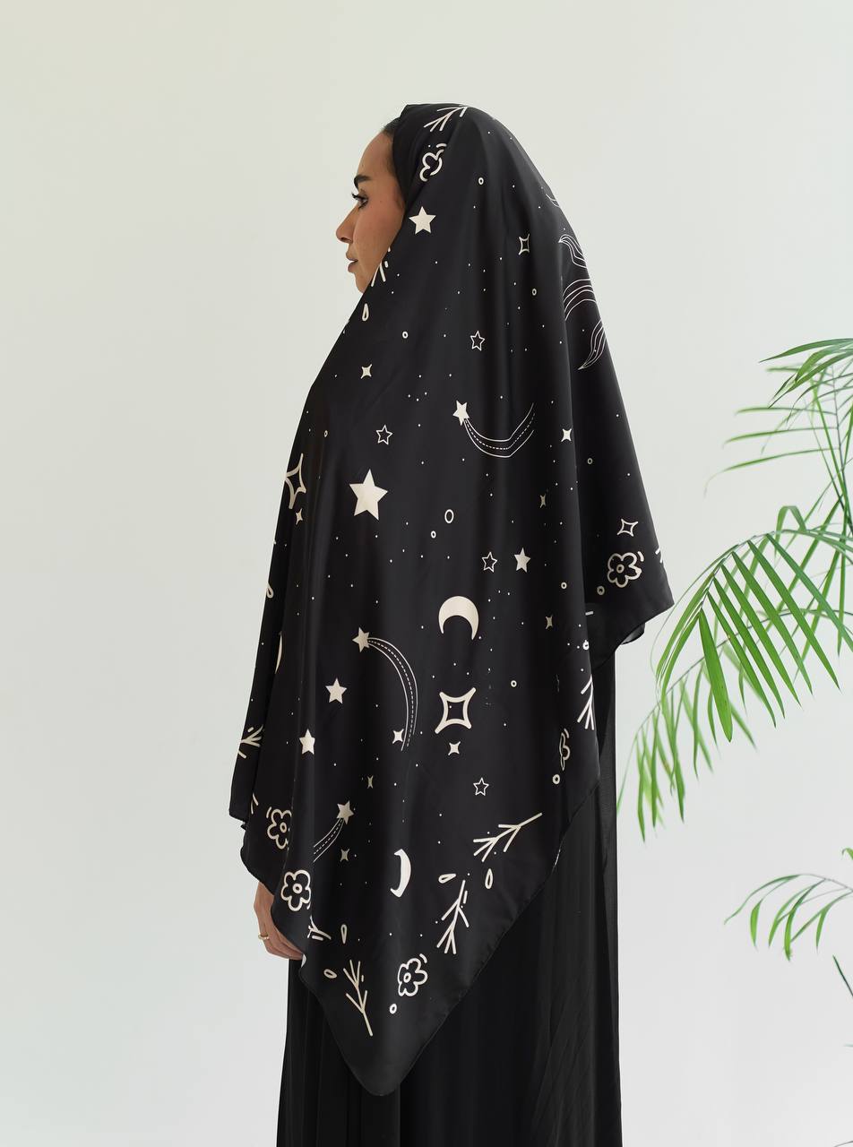 Satin Leil