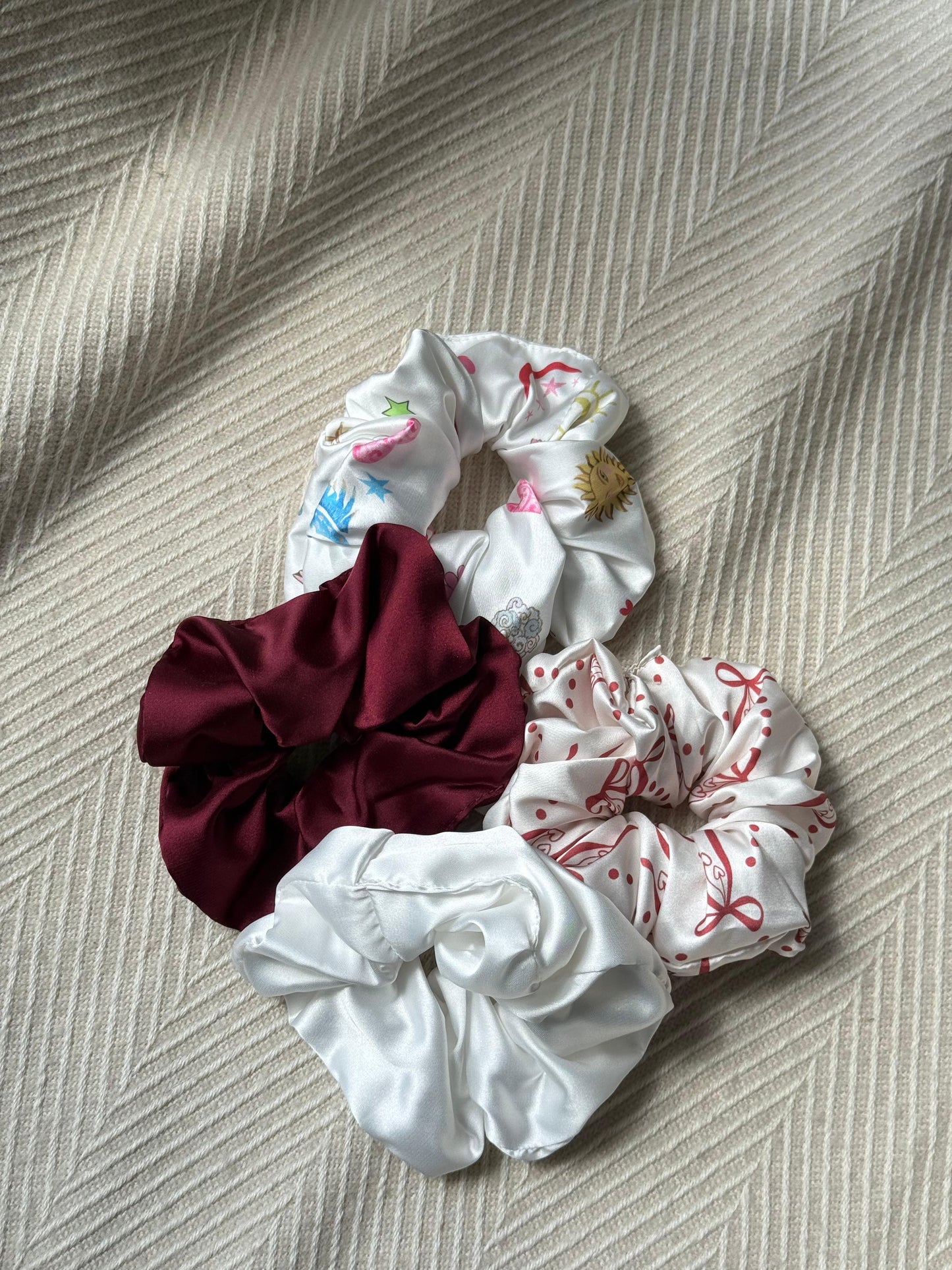 Knot your average
scrunchie
