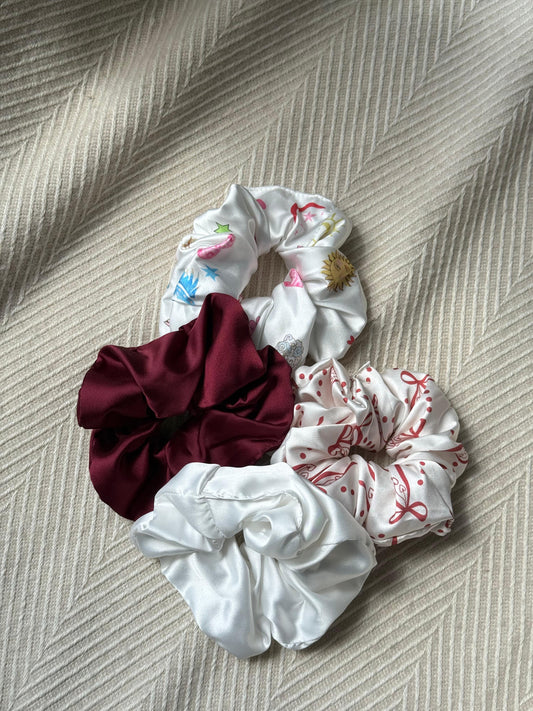 Knot your average
scrunchie