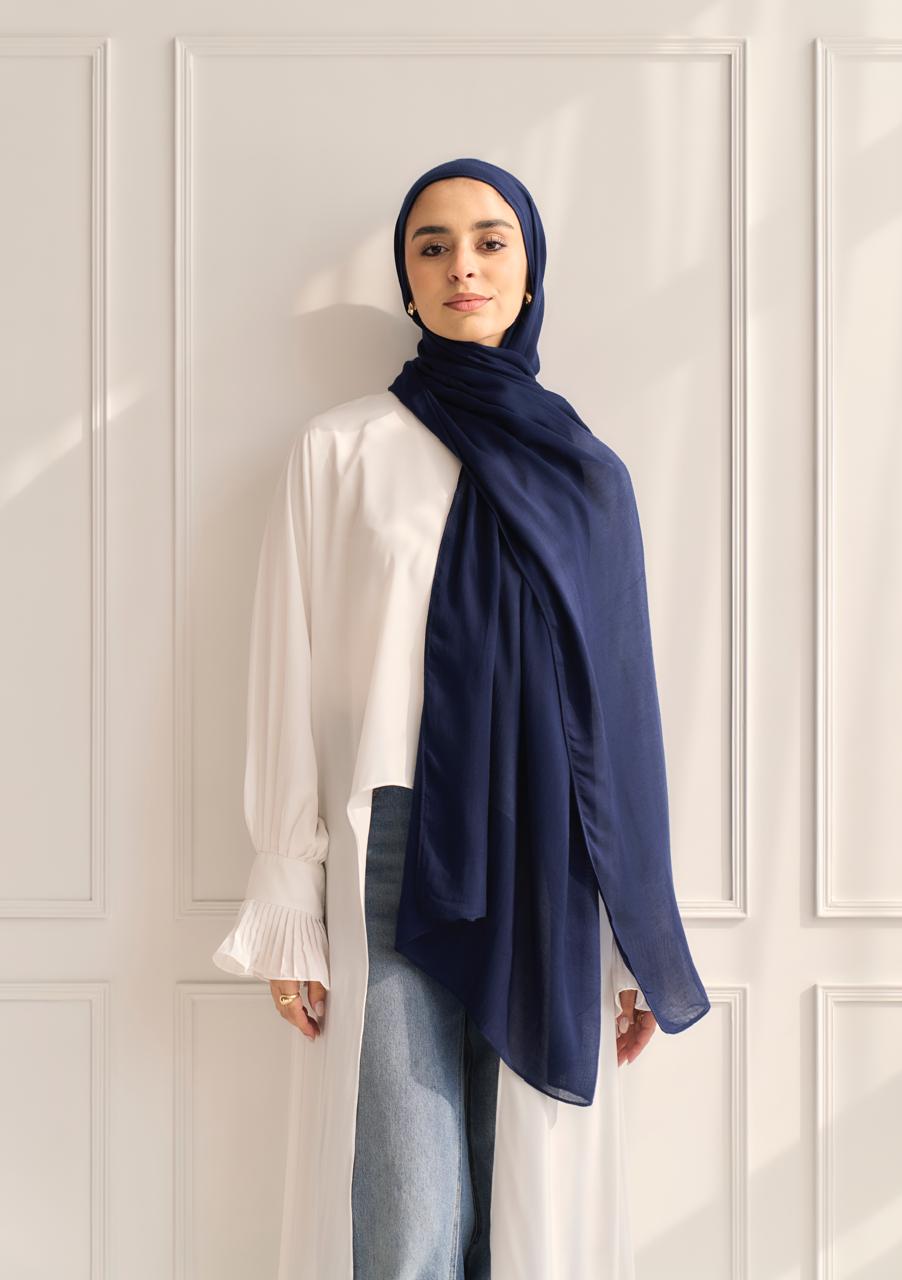 Navy linen modal