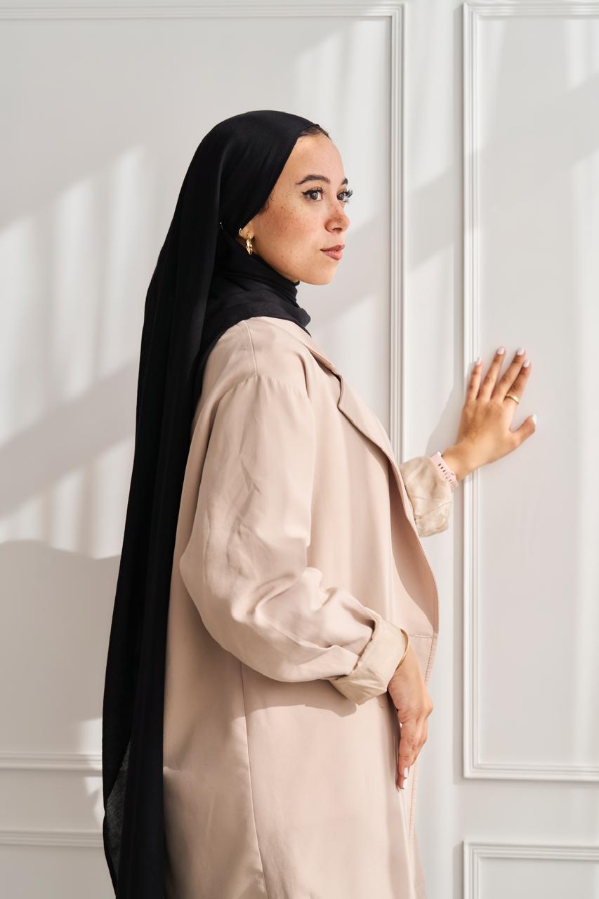 Black linen Modal