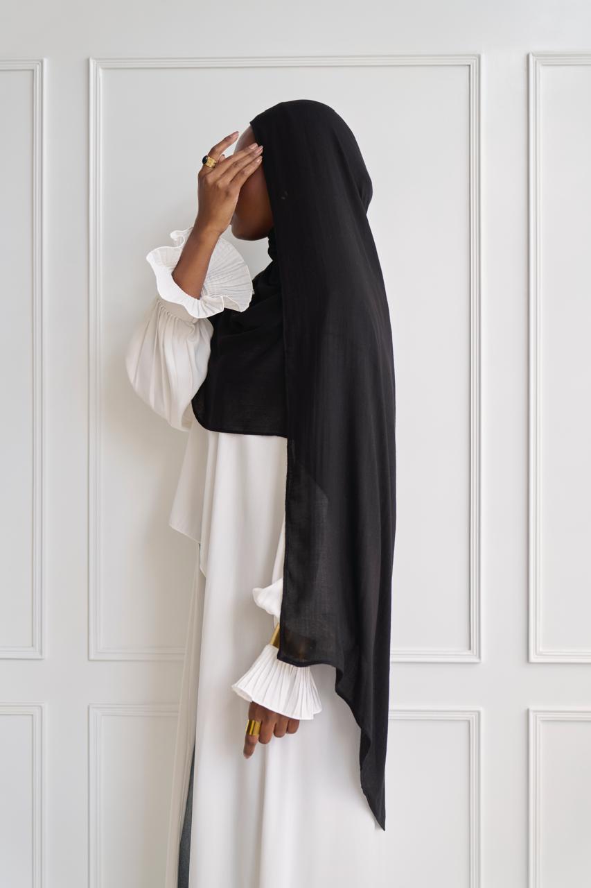 Black linen Modal