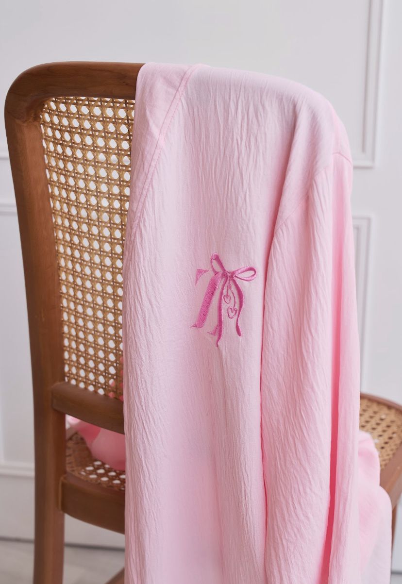 Wrap me up pink robe